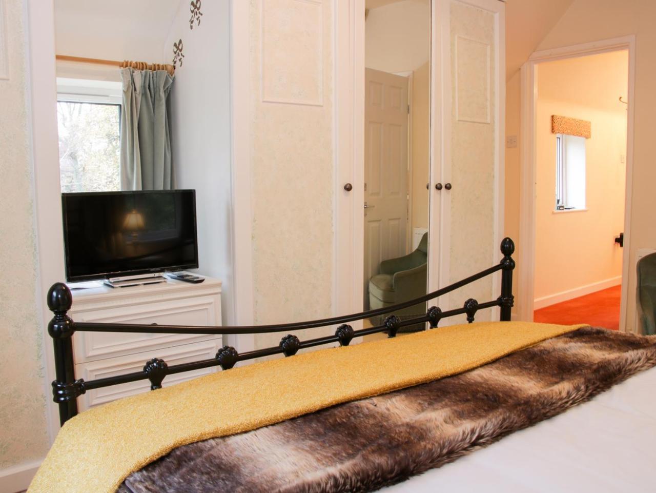 Cream Door Cottage Kidderminster Zewnętrze zdjęcie