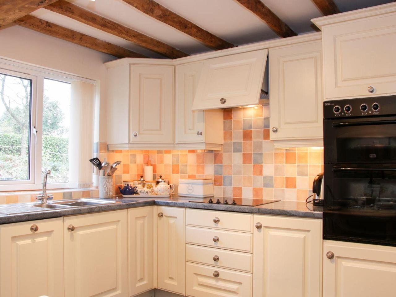 Cream Door Cottage Kidderminster Zewnętrze zdjęcie